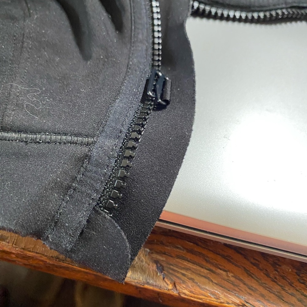 Exercise bra - Picture 3 of 5